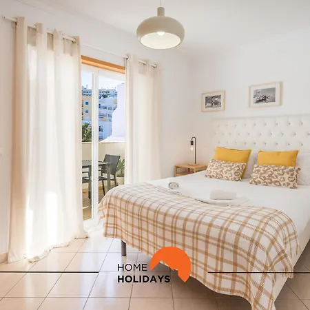 #001 Verissimo Flat By Holidays * Albufeira
