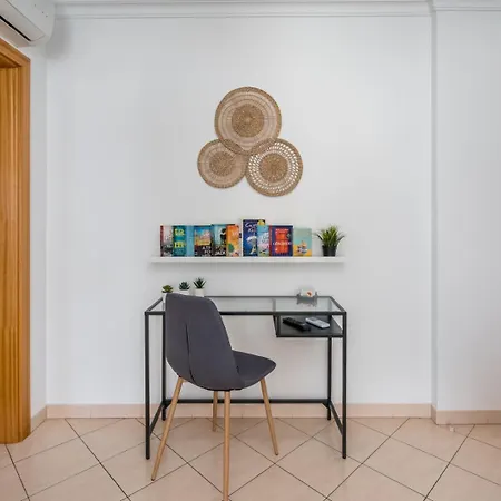 Appartamento #001 Stylish Downtown Flat Walk To & Bars