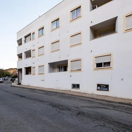 Appartamento #001 Stylish Downtown Flat Walk To & Bars